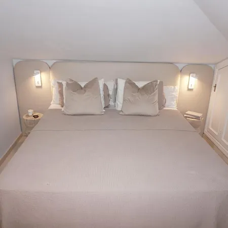 Atico Boutique Romantico En Corazon De Roomattic Appartement *